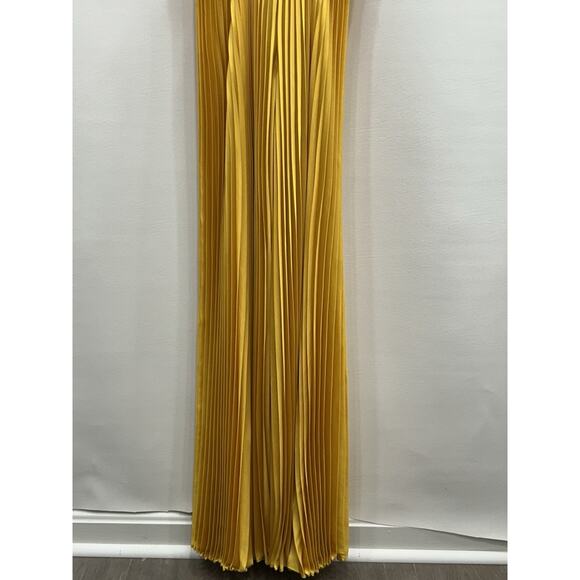 NWT Alice + Olivia Powell Yellow Pleated Wide Leg Side Cut Out Jumpsuit Size 6 - Picture 7 of 15